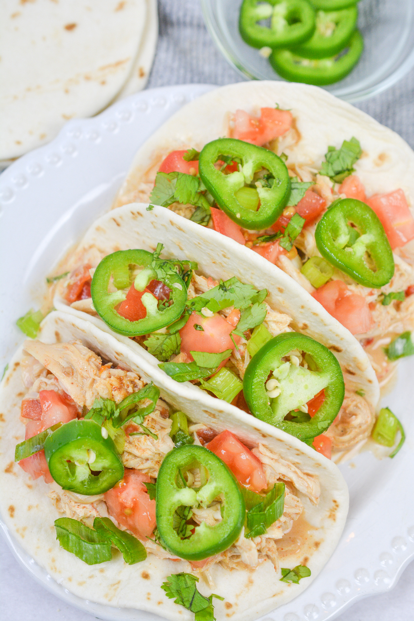 Slow Cooker Queso Chicken Tacos Recipe