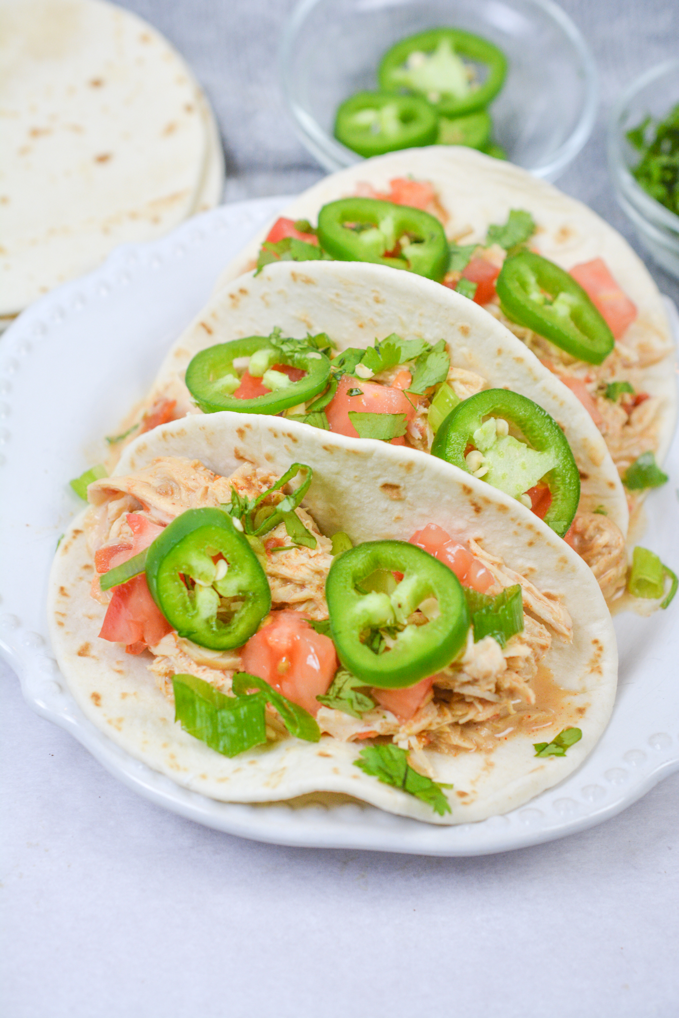 Slow Cooker Queso Chicken Tacos Recipe